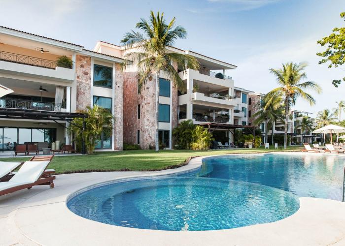 Condo Clavel